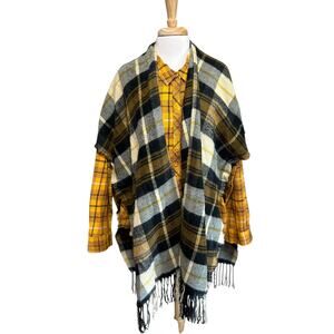 Women's 3X Wrap Pancho & Flannel Shirt Set Tartan Plaid Mustard Yellow Black